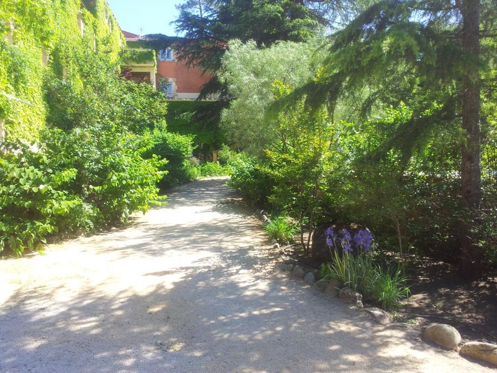 Apart'Hotel Les 4 Sources Corbes Экстерьер фото